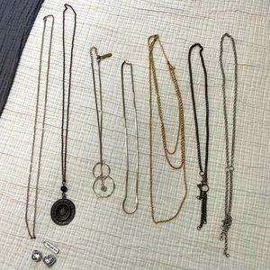 Jewellery lot